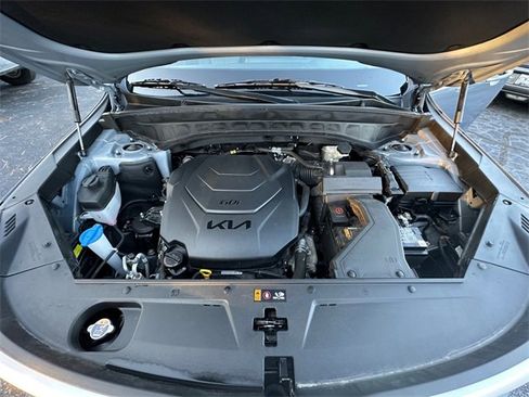 Used 2023 Kia Telluride EX image 32