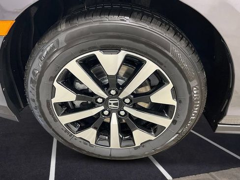 New 2026 Honda Odyssey EX-L image 10