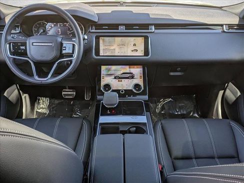 Certified 2023 Land Rover Range Rover Velar R-Dynamic S AWD/4WD image 19