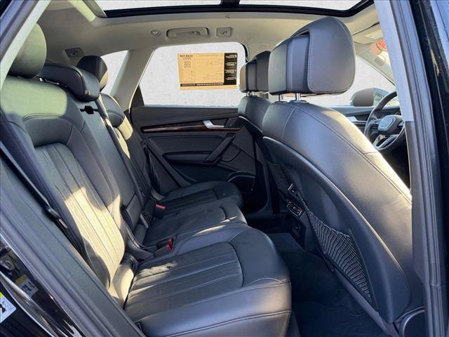 Used 2018 Audi Q5 2.0T Premium Plus w/ Premium Plus Package AWD/4WD image 22