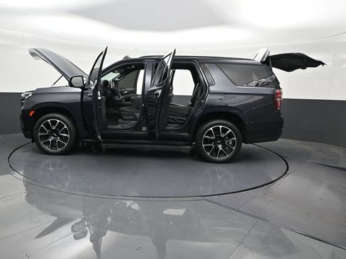 Used 2023 Chevrolet Tahoe RST w/ Luxury Package RWD image 34