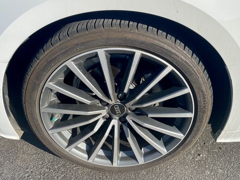 Used 2023 Audi A5 2.0T Premium Plus w/ Premium Plus AWD/4WD image 9