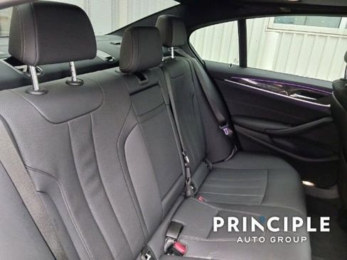 New 2023 BMW 530i w/ Convenience Package image 10