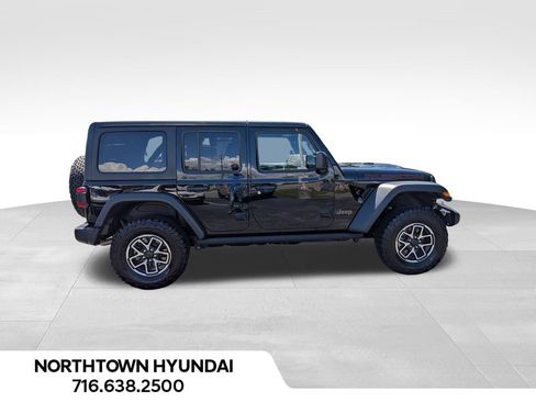 Used 2026 Jeep Wrangler Unlimited Rubicon AWD/4WD image 12