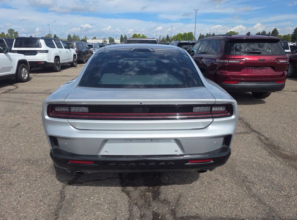 Used 2026 Dodge Charger R/T AWD/4WD image 7