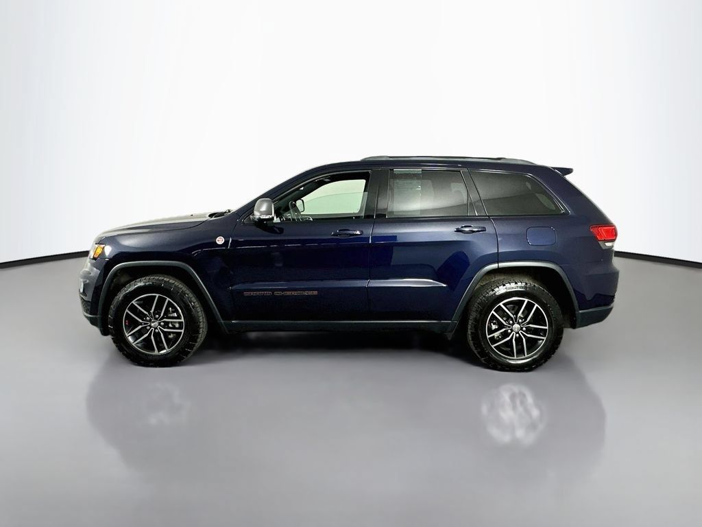 Used 2018 Jeep Grand Cherokee Trailhawk w/ Trailhawk Luxury Group AWD/4WD image 5