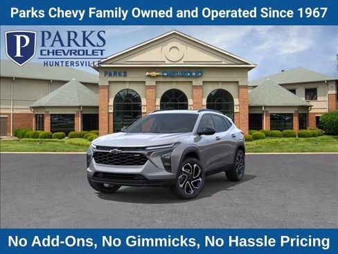 New 2026 Chevrolet Trax RS w/ Sunroof Package FWD image 1