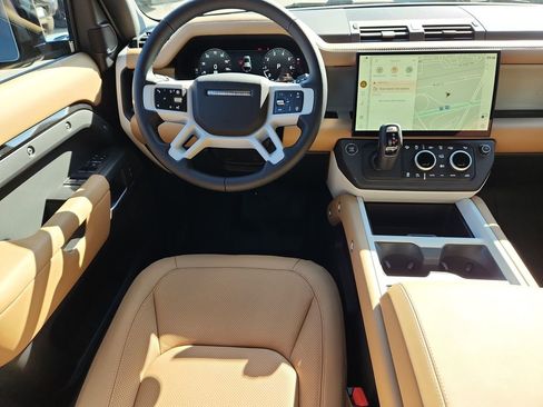 New 2026 Land Rover Defender 110 S AWD/4WD image 4