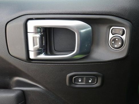 New 2026 Jeep Gladiator Rubicon w/ Safety Group image 13