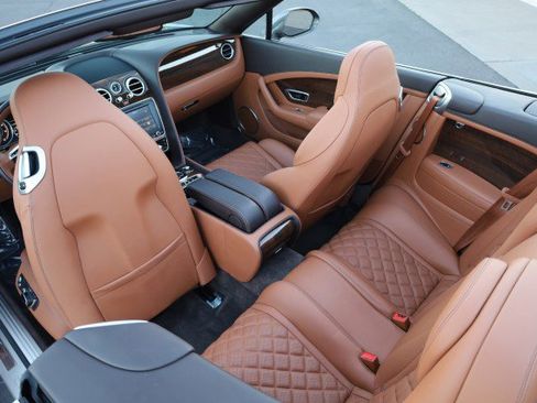 Used 2017 Bentley Continental GT V8 S image 40