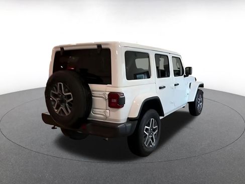 Used 2025 Jeep Wrangler Unlimited Sahara AWD/4WD image 10