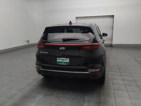 Used 2020 Kia Sportage LX AWD/4WD image 7