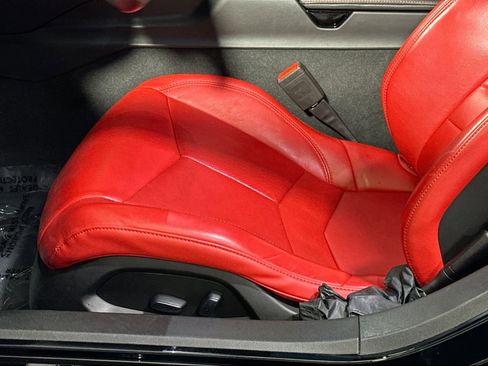 Used 2021 Chevrolet Corvette Stingray Coupe w/ Z51 Performance Package image 14