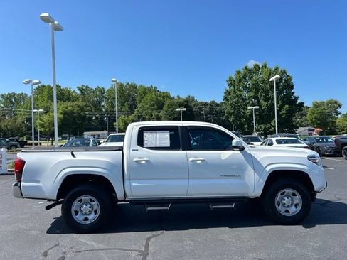 Used 2023 Toyota Tacoma SR5 RWD image 5