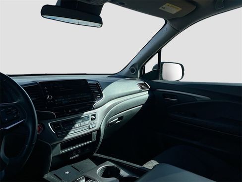 Used 2024 Honda Ridgeline Sport+ image 21