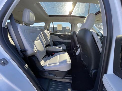 New 2026 Lincoln Aviator Reserve w/ Illumination Package image 26