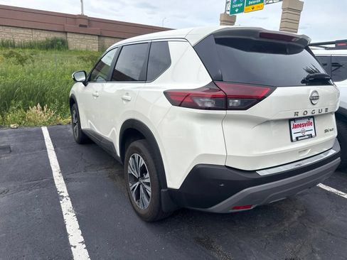 Certified 2023 Nissan Rogue SV AWD/4WD image 3