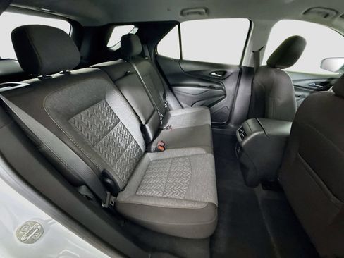 Used 2023 Chevrolet Equinox LT FWD image 24