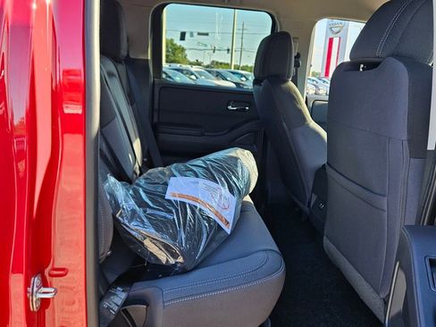 New 2026 Nissan Frontier SV w/ Tow Package AWD/4WD image 12