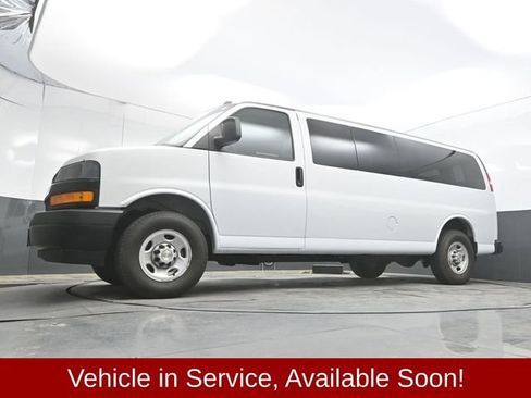 Used 2024 Chevrolet Express 3500 LS RWD image 35