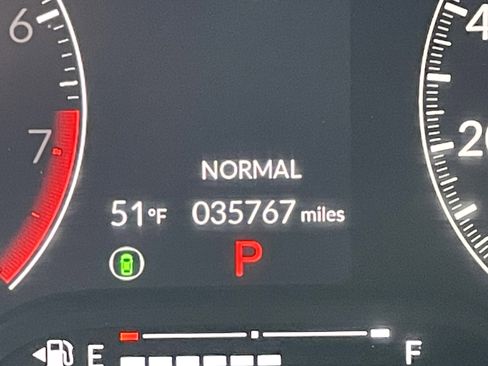 Used 2023 Honda Civic Sport image 15