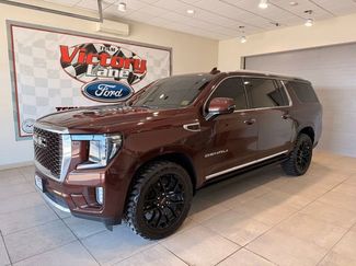 Used 2022 GMC Yukon XL Denali AWD/4WD video 1
