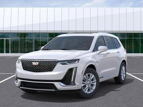 New 2025 Cadillac XT6 Luxury image 8