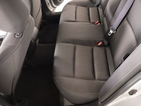 Used 2024 Nissan Altima 2.5 SV image 11