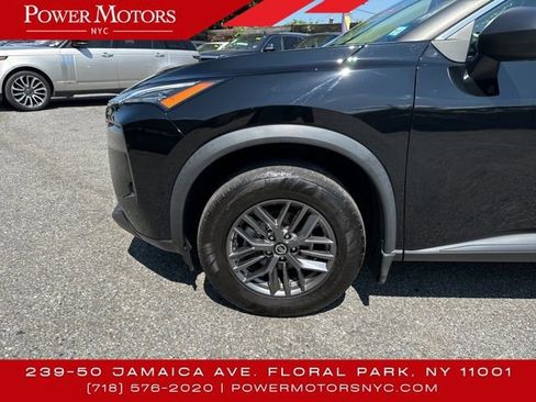 Used 2021 Nissan Rogue S image 13