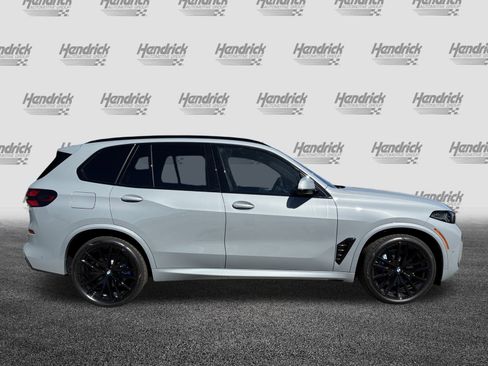 Used 2026 BMW X5 xDrive40i w/ M Sport Package image 10