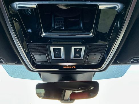 Used 2017 Land Rover Range Rover Sport Supercharged image 33