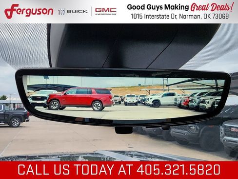 New 2026 GMC Yukon Denali Ultimate AWD/4WD image 43