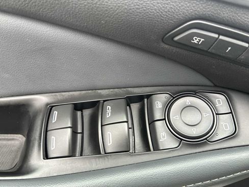 Used 2024 Buick Enclave Premium AWD/4WD image 15