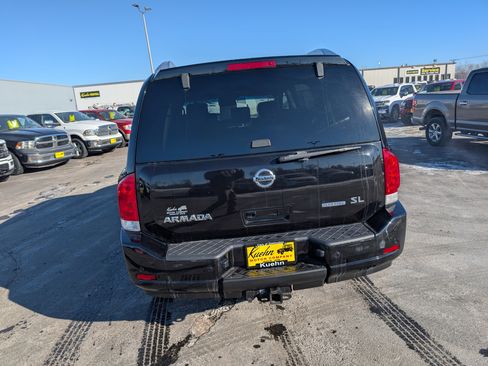 Used 2011 Nissan Armada SL w/ DVD FES Pkg image 7