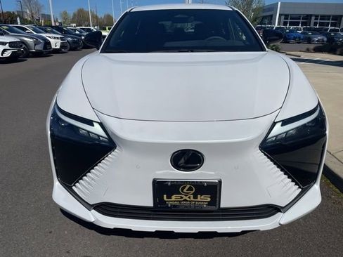 New 2026 Lexus RZ 450e AWD image 9