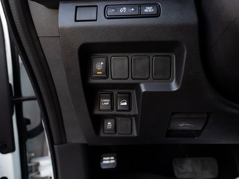 Used 2023 Nissan Frontier S w/ Technology Package image 18