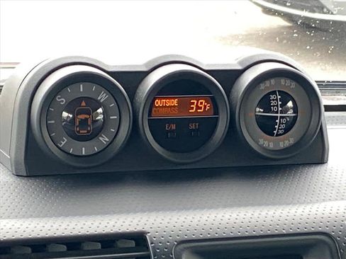 Used 2007 Toyota FJ Cruiser 4WD image 12