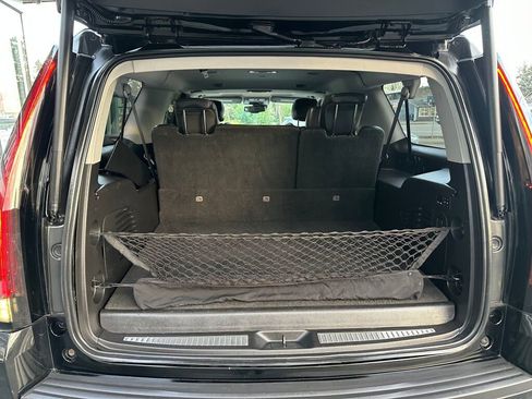 Used 2015 Cadillac Escalade ESV Luxury AWD/4WD image 9