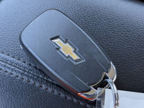 Used 2023 Chevrolet Malibu LT image 22