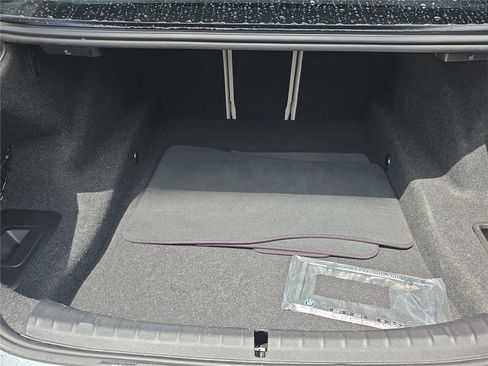 Used 2020 BMW 530i 530i w/ Convenience Package image 9