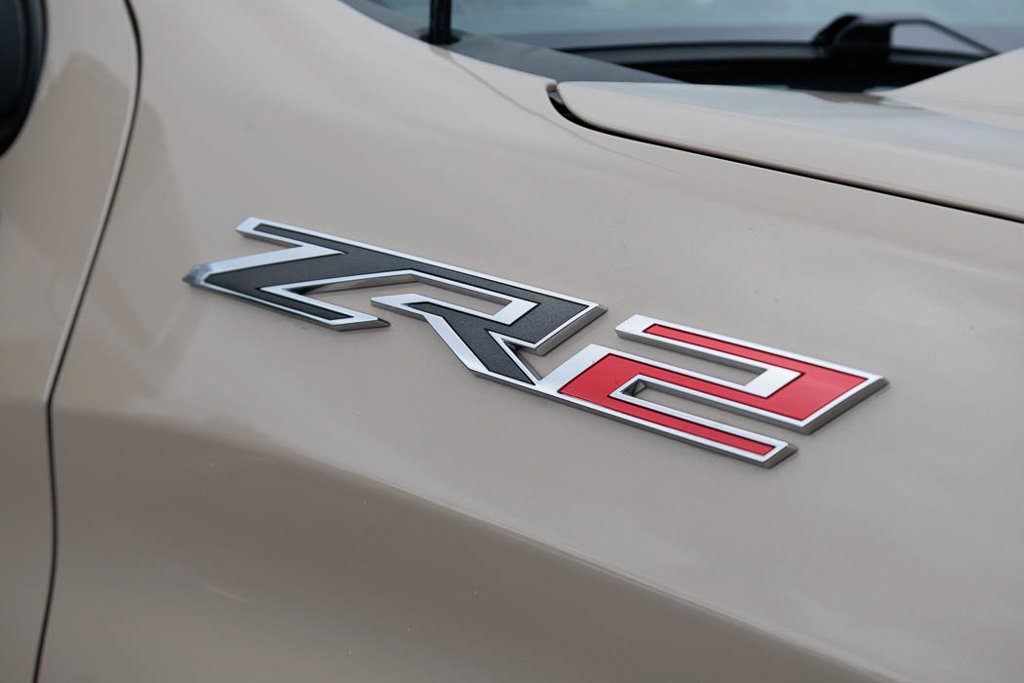 Used 2022 Chevrolet Silverado 1500 ZR2 w/ Technology Package AWD/4WD image 9