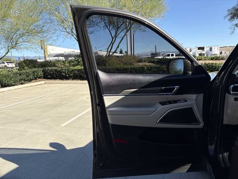 Used 2022 Kia Telluride EX image 21