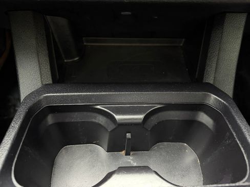 Used 2017 Toyota Tacoma TRD Sport w/ Tow Package image 21