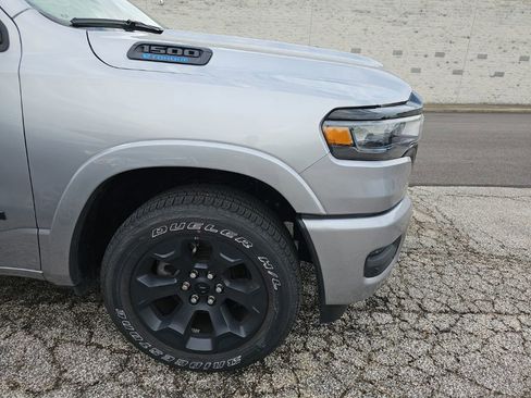 Used 2025 RAM 1500 Big Horn AWD/4WD image 15