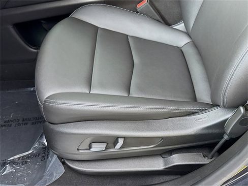 Used 2022 Cadillac XT5 Luxury w/ LPO, ONYX Package image 32