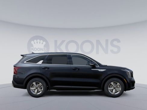 New 2026 Kia Sorento LX image 10