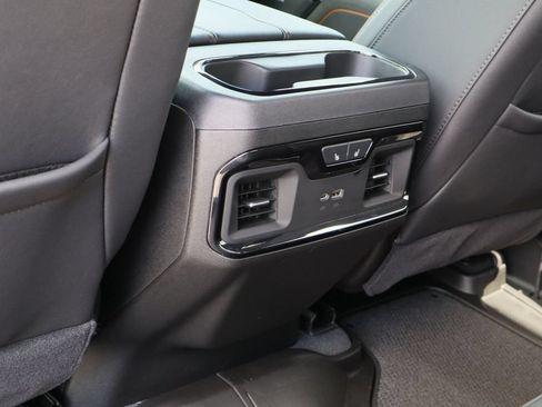Certified 2025 GMC Sierra 2500 AT4 w/ AT4 Premium Plus Package AWD/4WD image 26