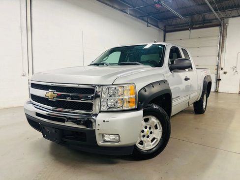 Used 2011 Chevrolet Silverado 1500 LT w/ All-Star Edition image 1