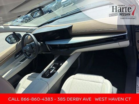 Certified 2026 Nissan Murano Platinum w/ Cargo Package AWD/4WD image 30