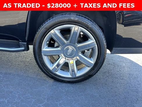 Used 2019 Cadillac Escalade Luxury image 10